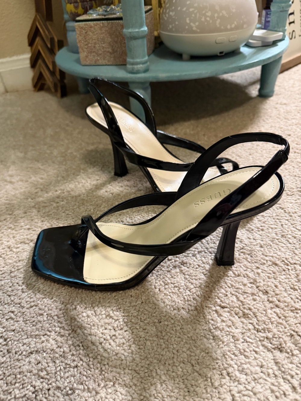GUESS Saily Dress Sandal Black Patent Slingback Strappy Heeled 8M